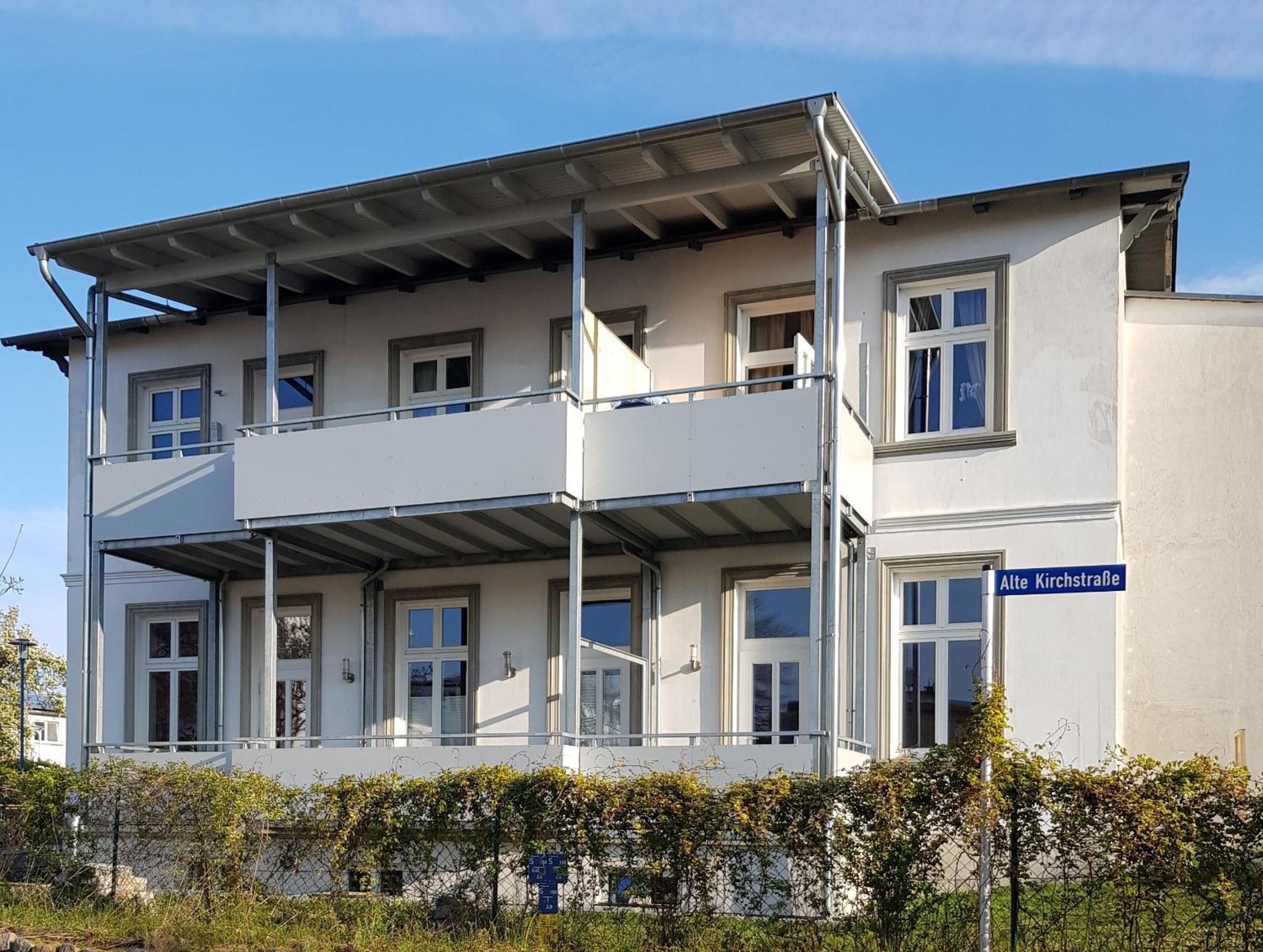 Ferienwohnungen Im Ostseebad Goehr Goehren  Exterior photo